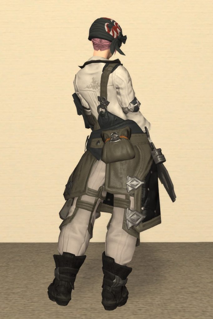 鍛冶師Lv70：フォージキング装備 背面